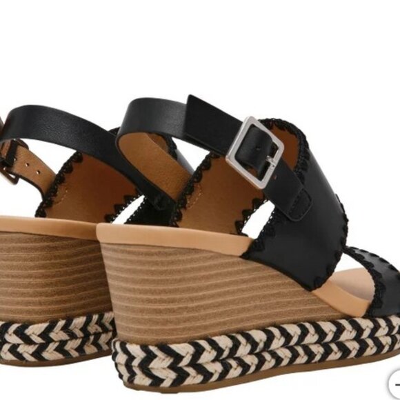 DV by Dolce Vita Ladies' Wedge Strap Sandal NIB - Picture 3 of 5